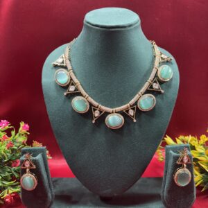 Royal Golden Necklace Set in Pastel Green Touch